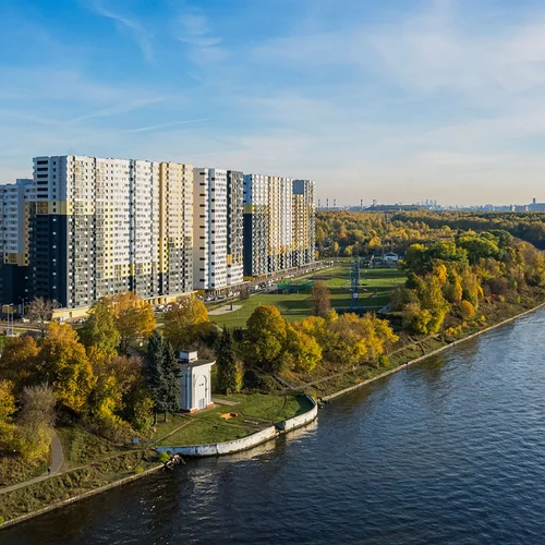 <p>Просыпаться с&nbsp;видом на&nbsp;воду</p>